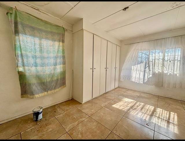 3 BEDROOM HOUSE FOR SALE IN VANDERBIJLPARK CW 2